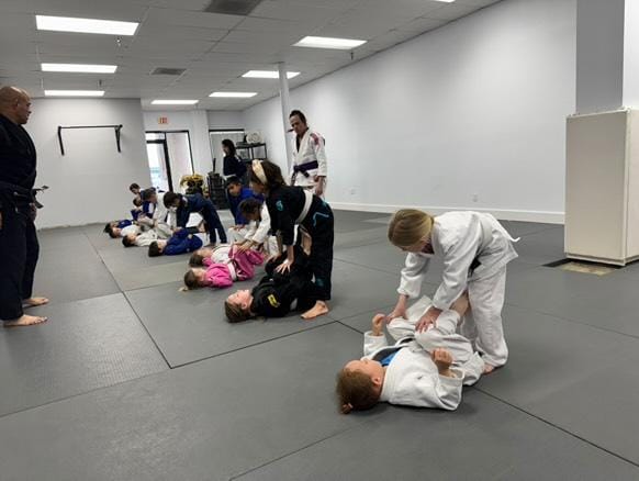 Kids partner drills Ares Arizona BJJ
